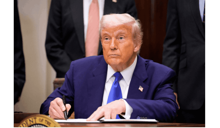 trump farmacia