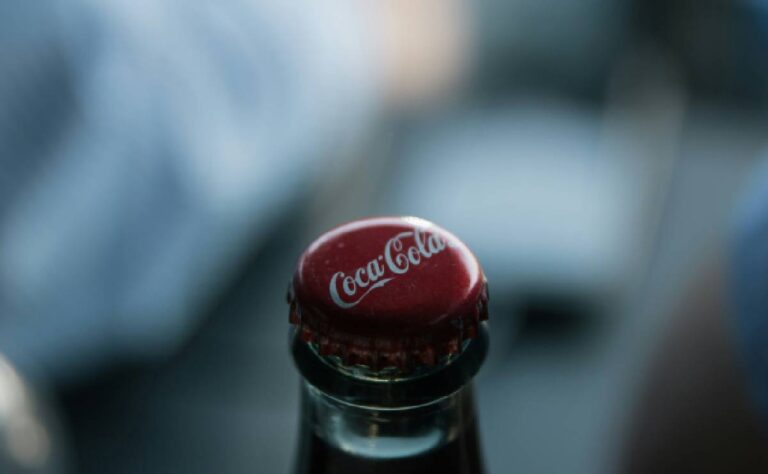 Coca-Cola recorta el 30% de calorías en sus refrescos tras el aumento del IEPS