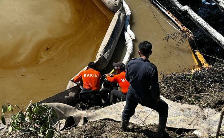 Marina de México eleva a Nivel III el Plan de Contingencia por derrame en el río Pantepec