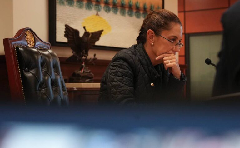 Menos azúcar en refrescos_ Sheinbaum sostiene reunión con empresa líder para reducir nivel de endulzantes