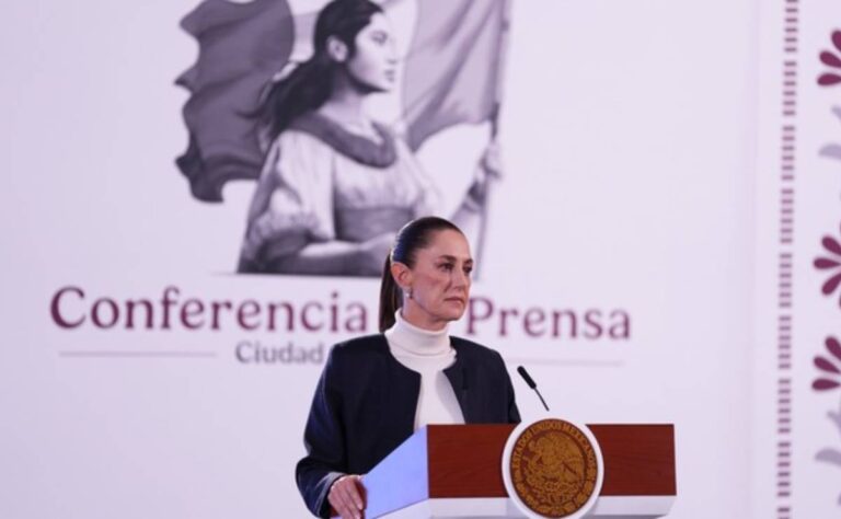 _No cerrarán tienditas__ Sheinbaum responde al temor por aumento de impuesto a refrescos