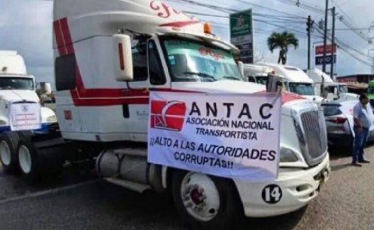 ANTAC levanta bloqueo carretero y confirma que acudirá a reunión con Segob