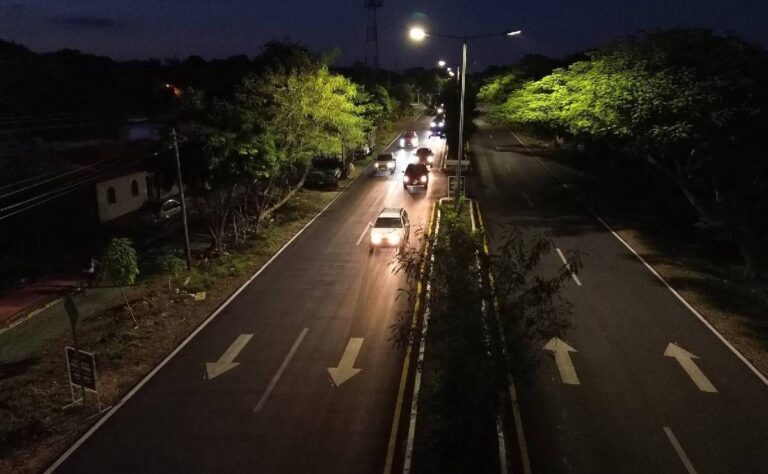 Ayuntamiento subastará miles de luminarias para mejorar ingresos para Mérida