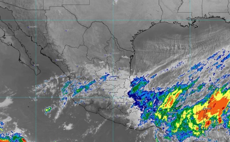 Frente frío 13 provoca bajas temperaturas y suspensión de clases en México