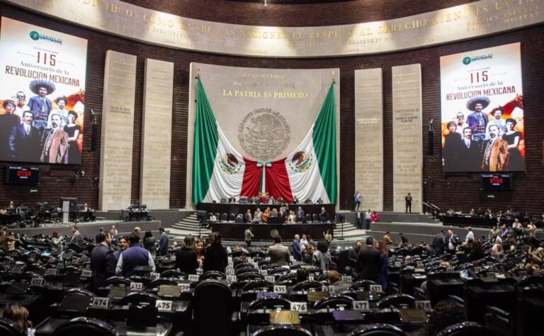 Influencer _Pejegrillo_ irrumpe en el Pleno y desata choque entre bancadas en San Lázaro