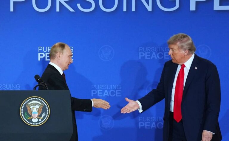 Putin y Trump amenazan con poner fin a un mundo sin ensayos nucleares