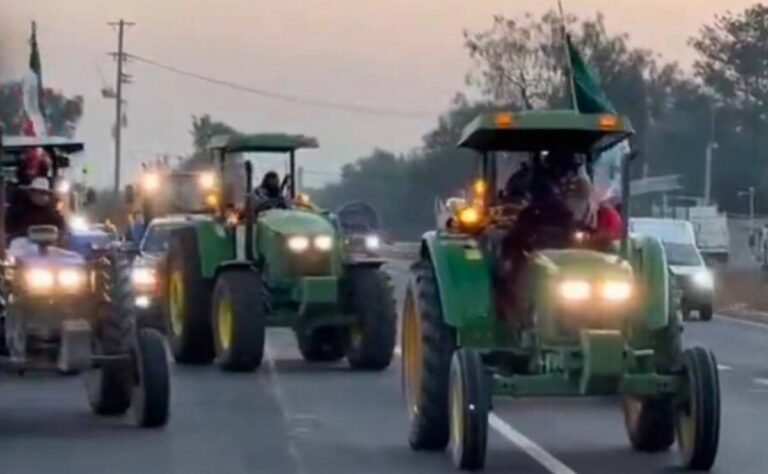Agricultores retoman los bloqueos en 7 estados; estas vías permanecen cerradas