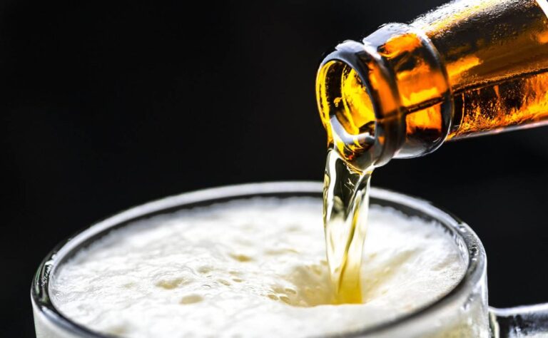 Autorizan horario especial para venta de alcohol en Yucatán