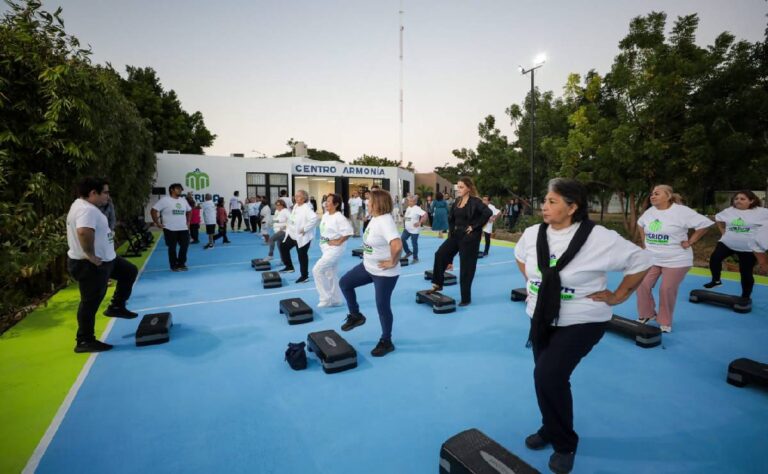 Inaugura Cecilia Patrón espacio deportivo en Centro Armonía para el cuidado integral de personas mayores.