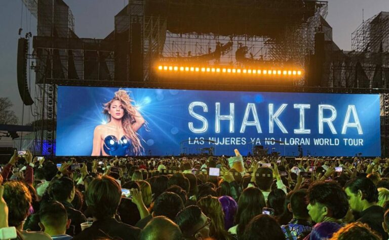 Shakira hace vibrar a Mérida con _Las Mujeres Ya No Lloran World Tour_