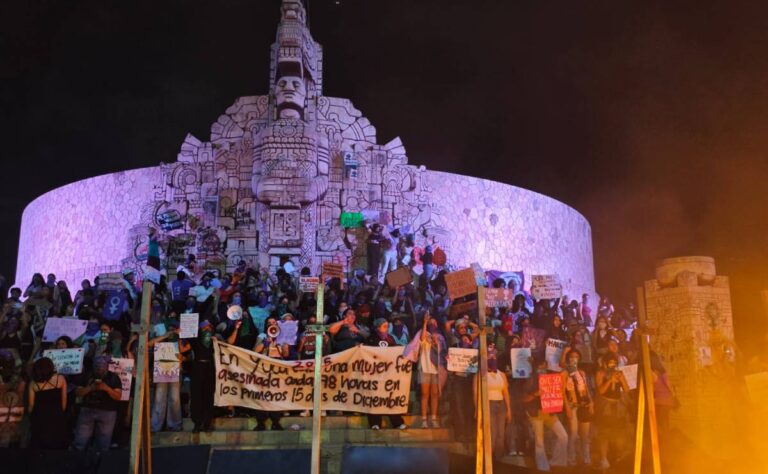 Así se vivió la Marcha por el 8M en Mérida, Yucatán