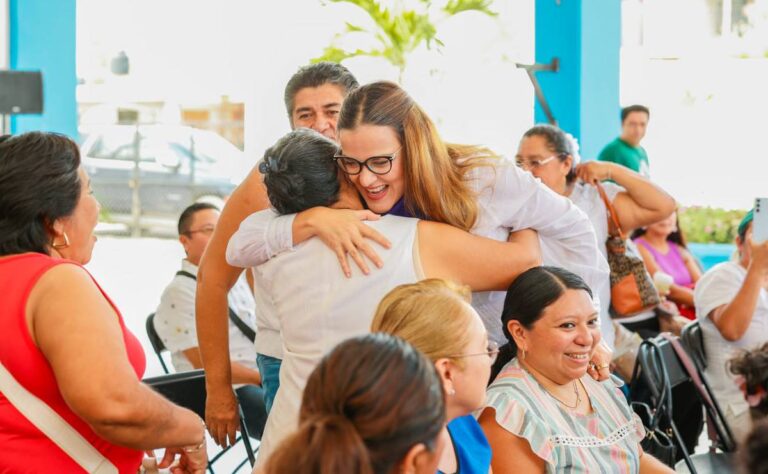 Cecilia Patrón impulsa el éxito de emprendedoras con el encuentro Las Mujeres Facturan