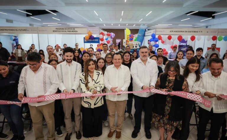 Feria del Empleo abre puertas a más de 400 mujeres en Yucatán