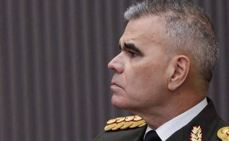 Vladimir Padrino es destituido como ministro de Defensa de Venezuela