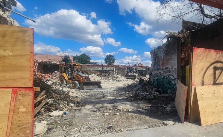 muerto por derrumbe centro