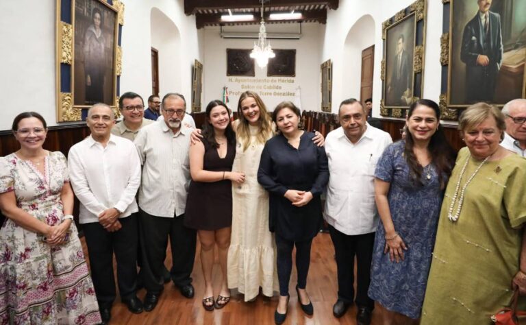 ¡Histórico! Cabildo de Mérida nombra por unanimidad a las primeras mujeres cronistas de la ciudad