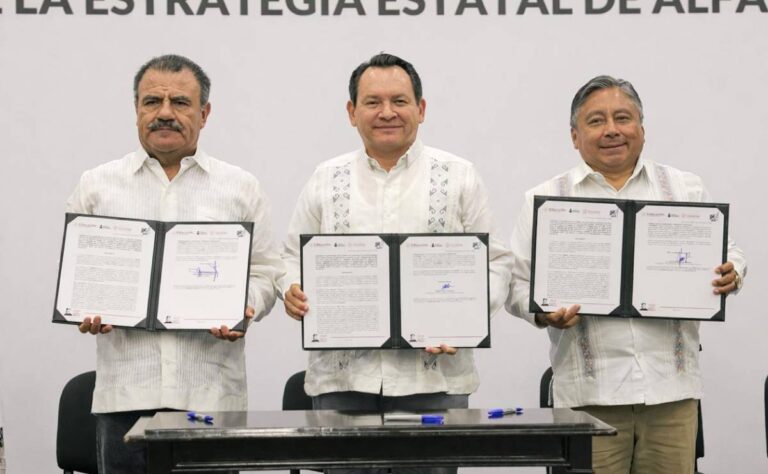 Gobierno del Estado e INEA impulsan estrategia para alfabetizar a 7 mil personas en Yucatán